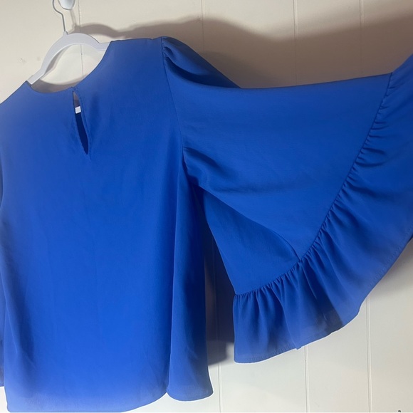 Zara, size M, blue top, keyhole cut back, large bell sleeves, silky like feel - Picture 9 of 10